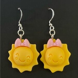 Cute Sunflower Earrings with Pink Bows